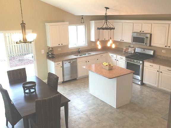 2nd image of 707 Vertin Blvd