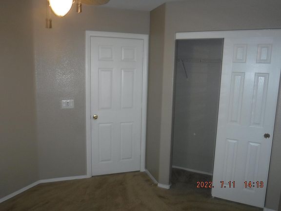 3rd image of 4715 Deer Forest Ave