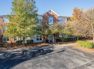 143 Stable Gate Ln UNIT 646, Florence, KY 41042