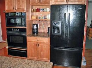 419 Baylor Rd, Glen Burnie, MD 21061