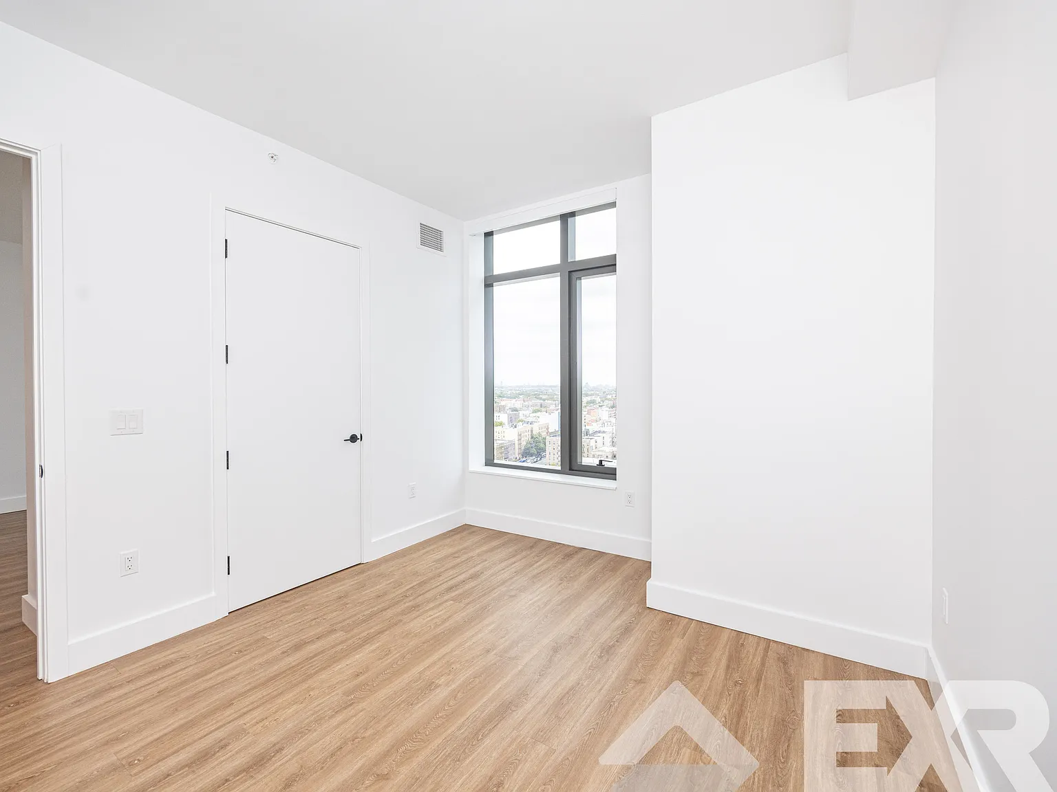 2230 Cropsey Avenue — Photo 4