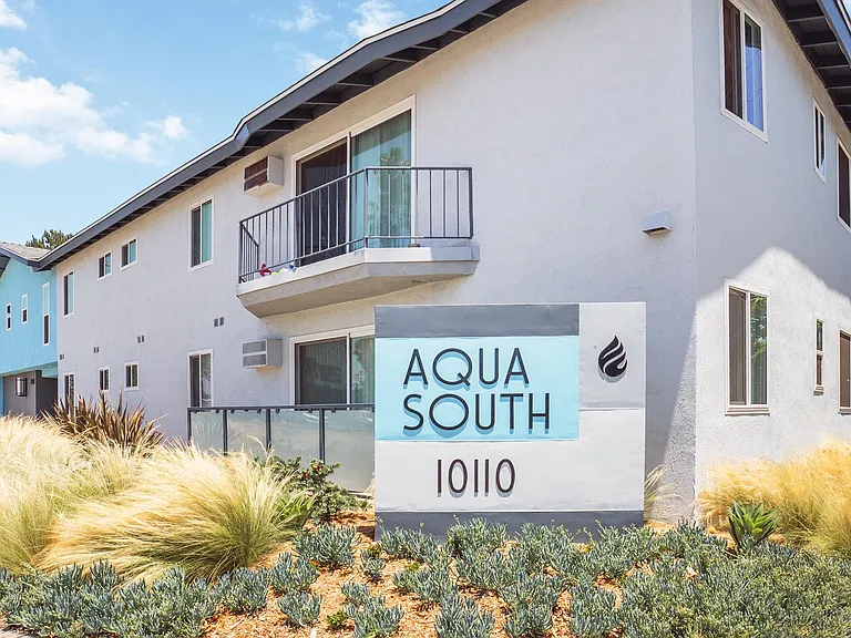 Aqua South — Photo 60