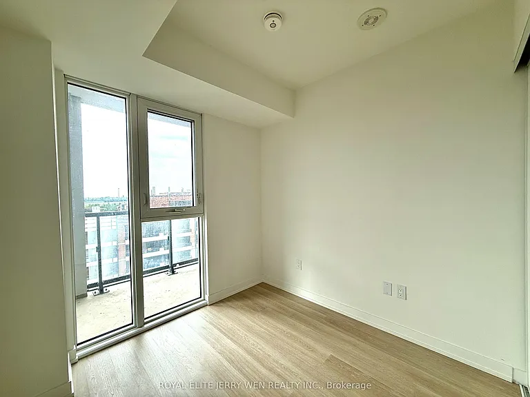 500 Wilson Ave #703 — Photo 6