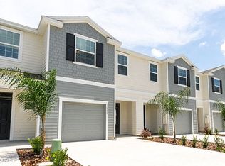 Enclave at Tara Greens Townhomes, Newberry, FL 32669