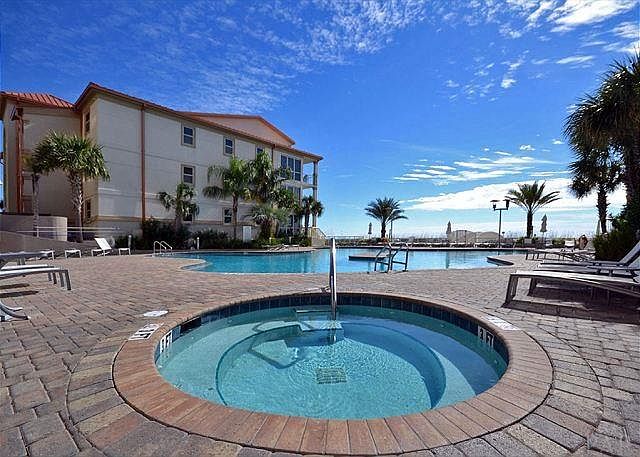 1st image of 18 Via Deluna Dr #302-A