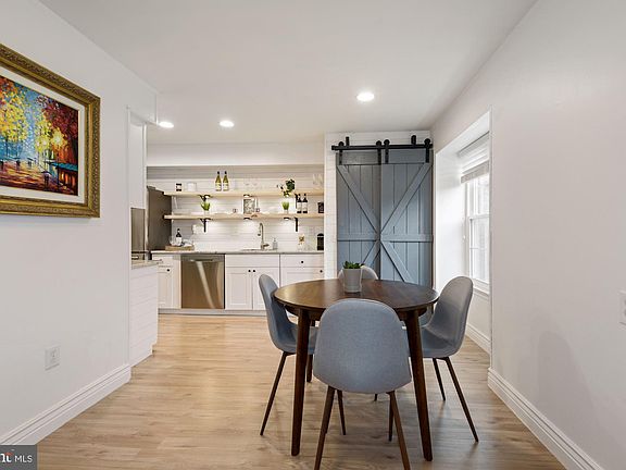 5th image of 9932 Wood Wren Ct