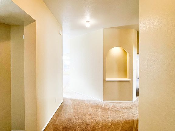 5th image of 4210 Tumut Ln