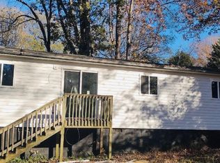 611 N Miller Ave, Statesville, NC 28677