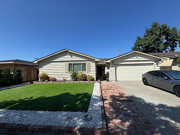 Front lawn and driveway