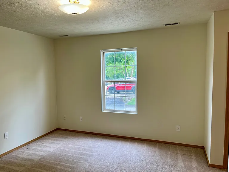 708 Arcadia Dr #3 — Photo 6