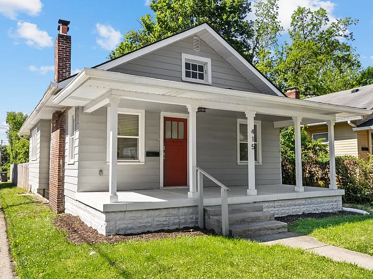 415 Bernard Ave — Photo 2