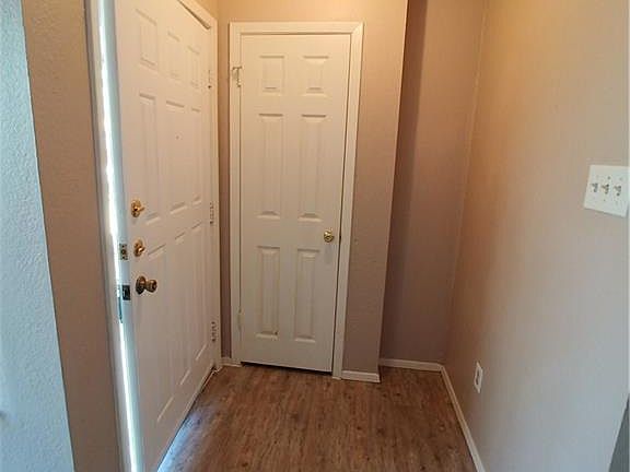 3rd image of 12218 Dundee Dr #B