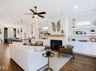 217 Mulberry Cir, Woodstock, GA 30189