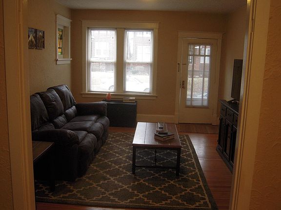 4th image of 1036 Art Hill Pl
