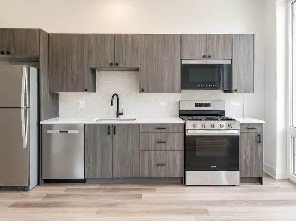 224 S Ashland, 224 S Ashland Ave #403, Chicago, IL 60607
