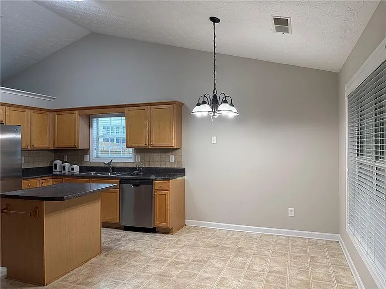 1118 Low Water Way — Photo 7