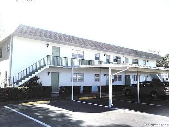 2nd image of 2950 SE Ocean Blvd APT 35