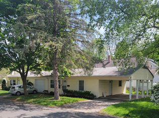 442 Commonwealth Pl, Kalamazoo, MI 49006