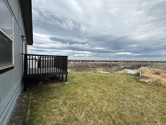 4th image of 624 Lonetree Ln