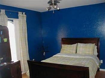 3rd image of 209 Blackstone Dr