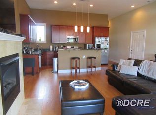 7453 N Western Ave APT 2, Chicago, IL 60645