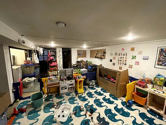 Rented by Metro Garden Realty NYC | media 17