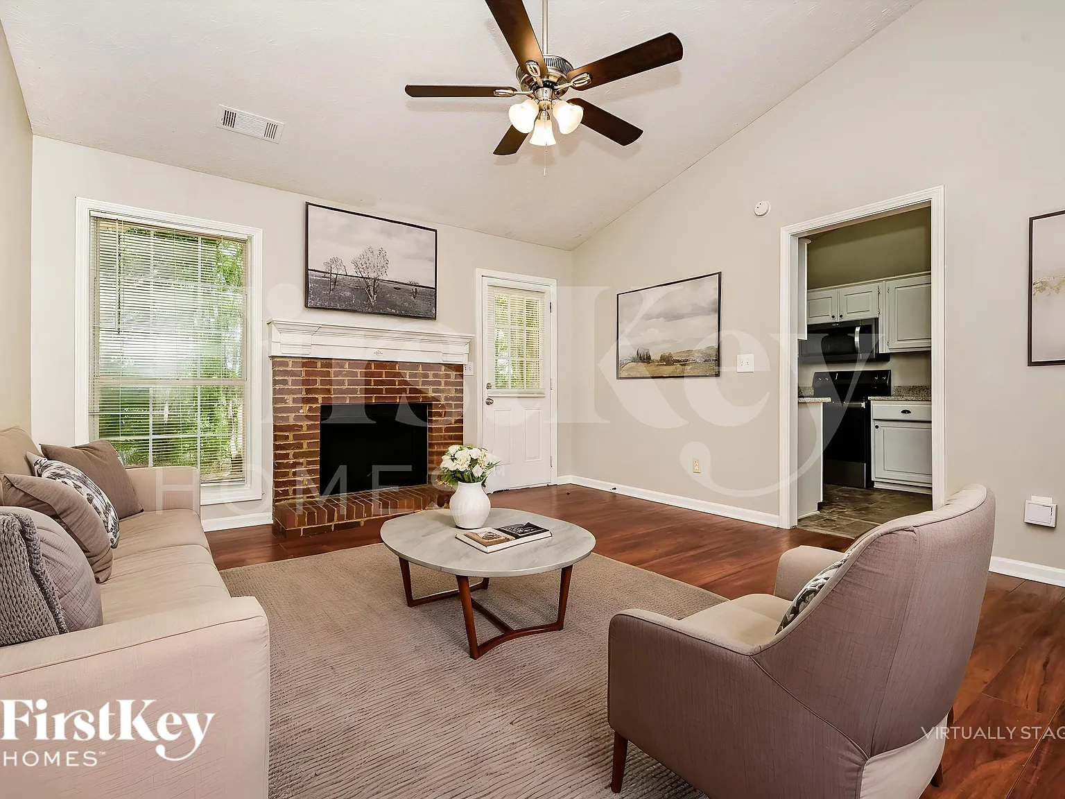 3 bed, 2.5 bath, 1766 sqft, $1,830 — Photo 3