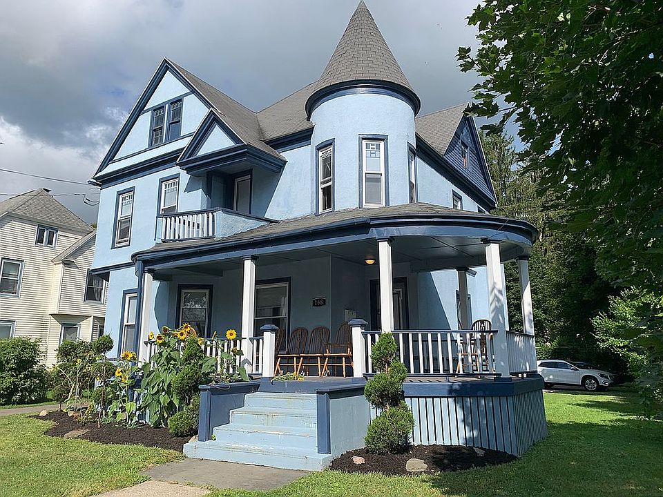 1st image of 168 Tompkins St