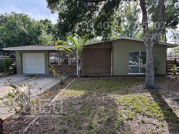2nd image of 3642 Aloha Dr