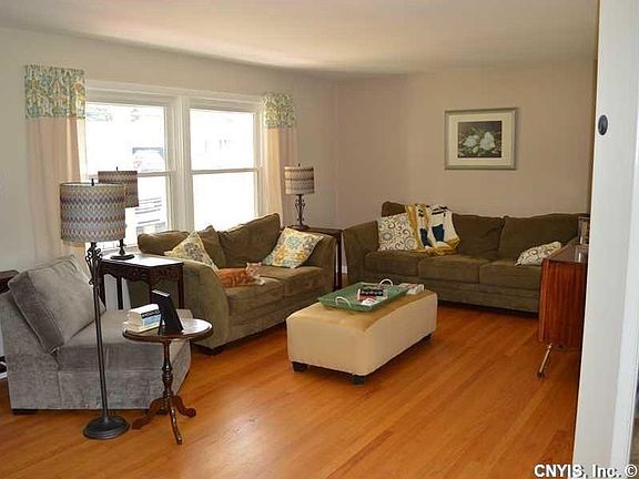 4th image of 4645 Brookhill Dr N