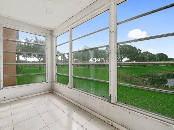 104 Lake Carol Drive, West Palm Beach, FL 33411