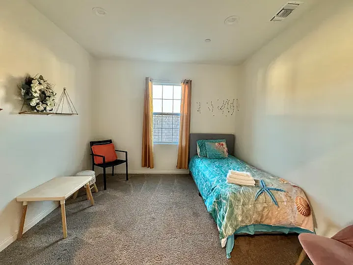 21202 Broken Stone Ct — Photo 11
