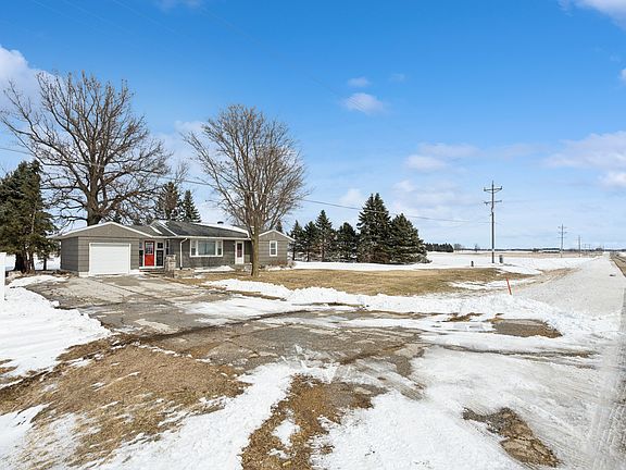 3rd image of 2480 Highway 30