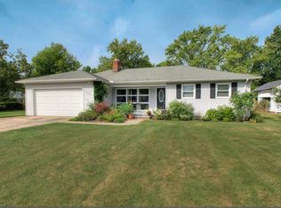 536 Ransome Rd, Highland Heights, OH 44143