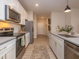 Middle Sound West Apartments, Wilmington, NC 28411