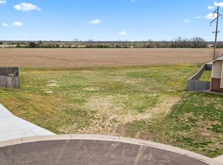 1037 Bedell Ct, Augusta, KS 67010