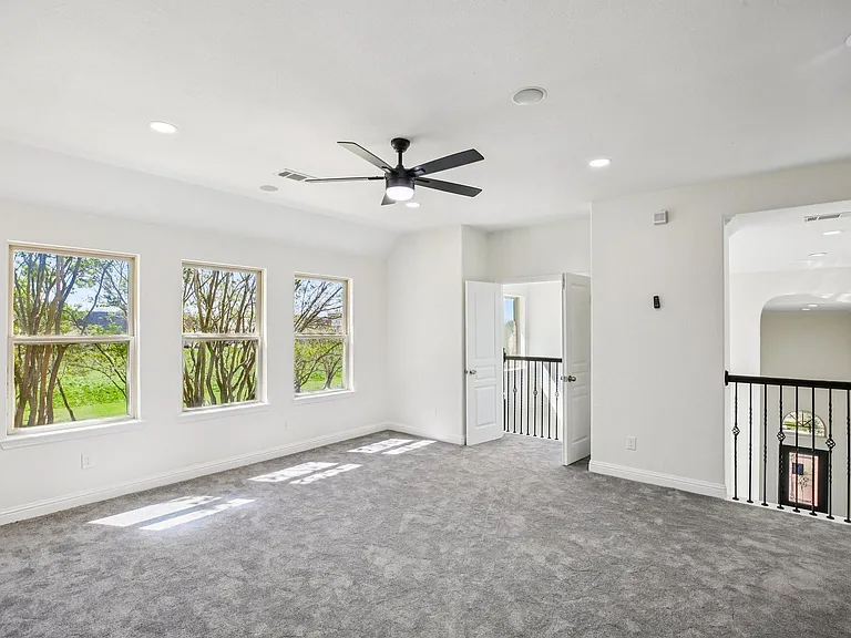 1123 Penny Worth Dr — Photo 17