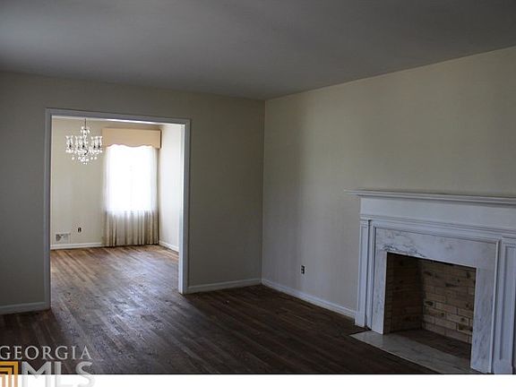 3rd image of 107 Fletcher Dr