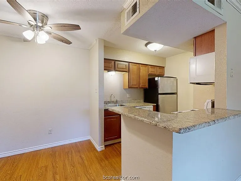 904 University Oaks Blvd #78 — Photo 7
