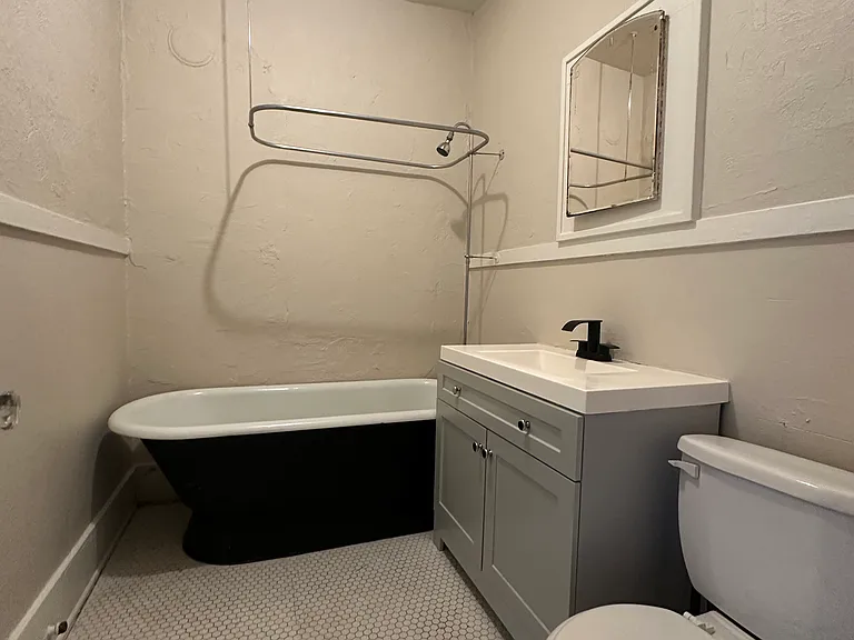 1307 S Elwood Ave #8 — Photo 11