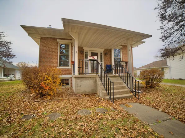 826 S Main St, Palmyra, MO 63461