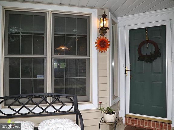 2nd image of 119 Pentail Dr