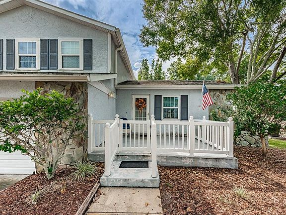 4th image of 8460 Somerset Dr