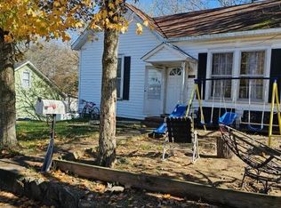 106 N Oak St, Springfield, TN 37172