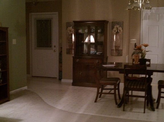 3rd image of 1403 Hannah Ln
