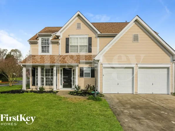 6100 Ironwood Ct, Harrisburg, NC 28075