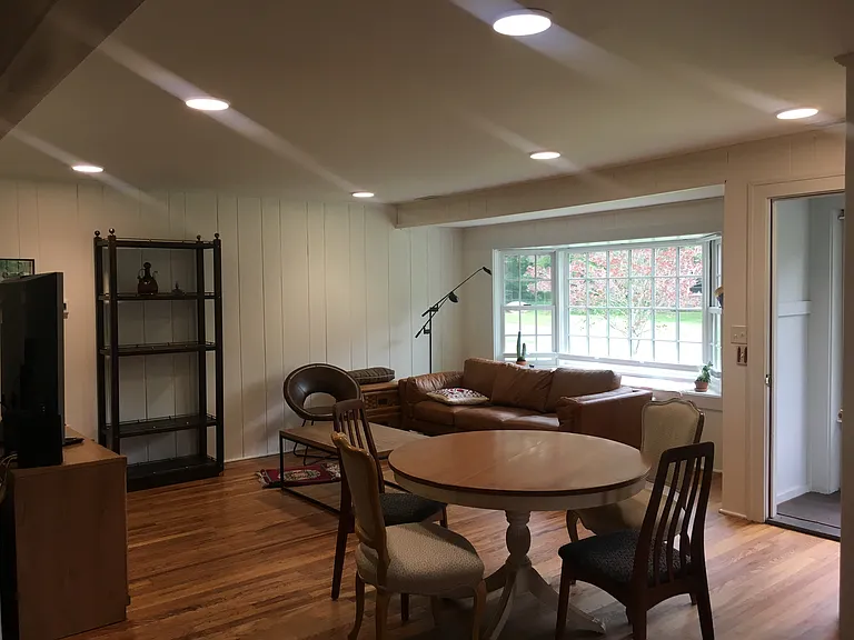 149 Castle Hill Ave — Photo 8