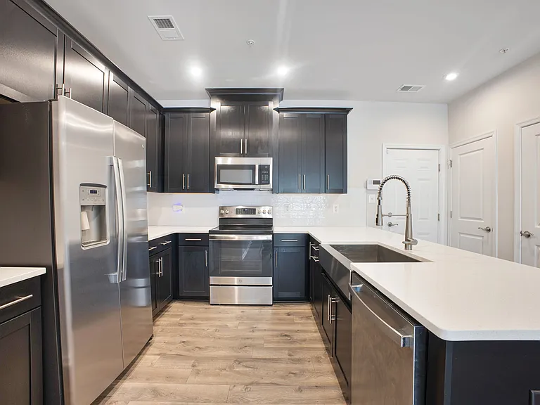 10517 Sally Ride Ln — Photo 6