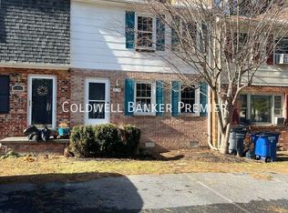 304 Carroll Dr, Stephens City, VA 22655