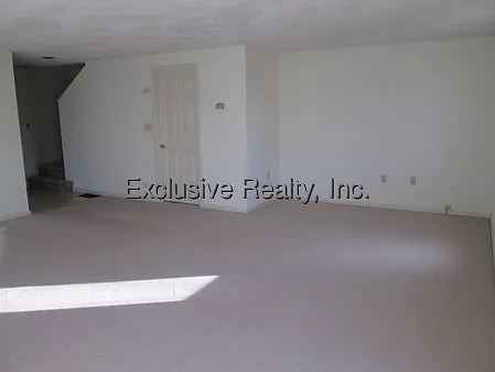 3 bed, $2,725 — Photo 4